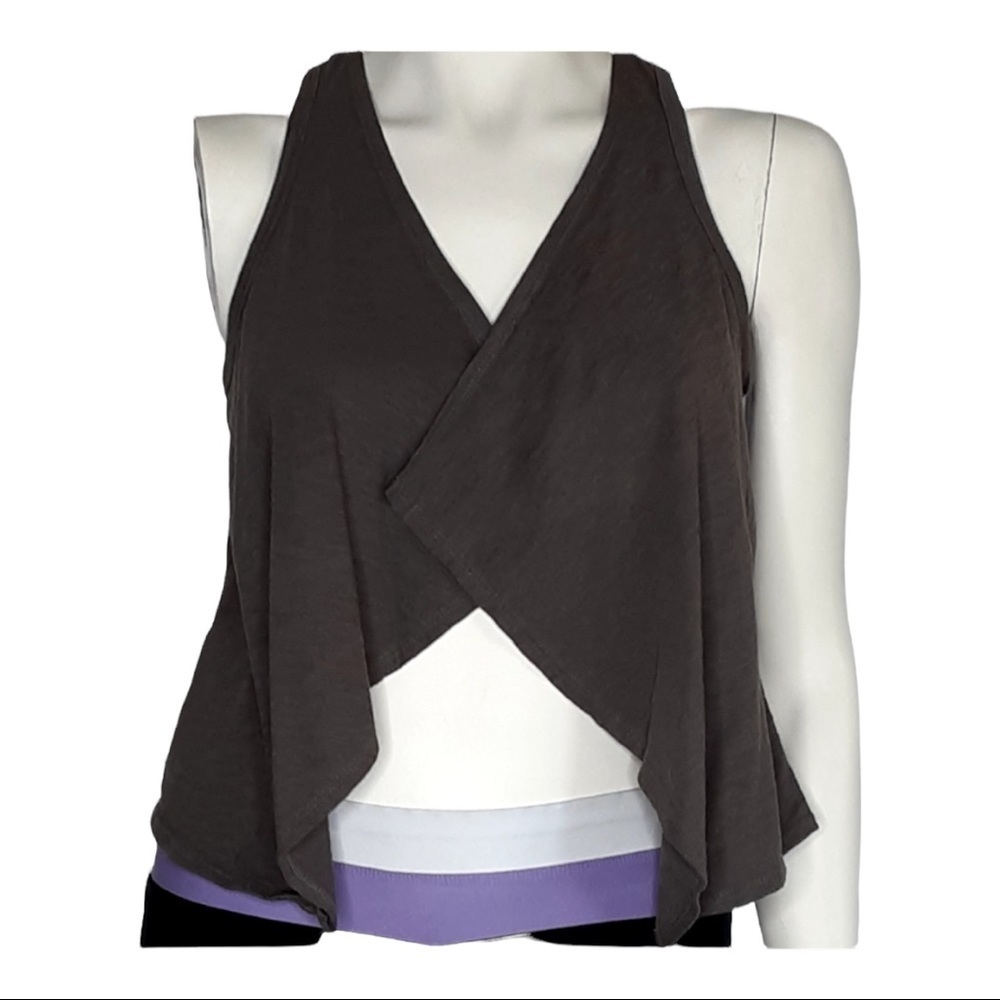 L A Coduct open sleeveless